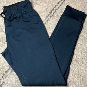 Navy leggings
